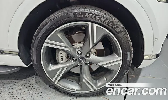 Genesis GV80 — Фото автомобиля 20