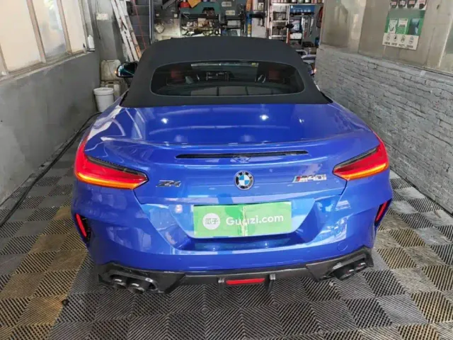 BMW Z4 — Фото автомобиля 5