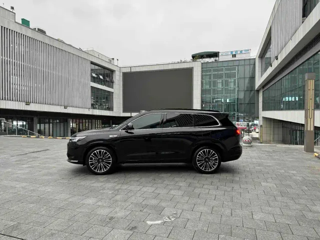 Aito M7 — Фото автомобиля 4