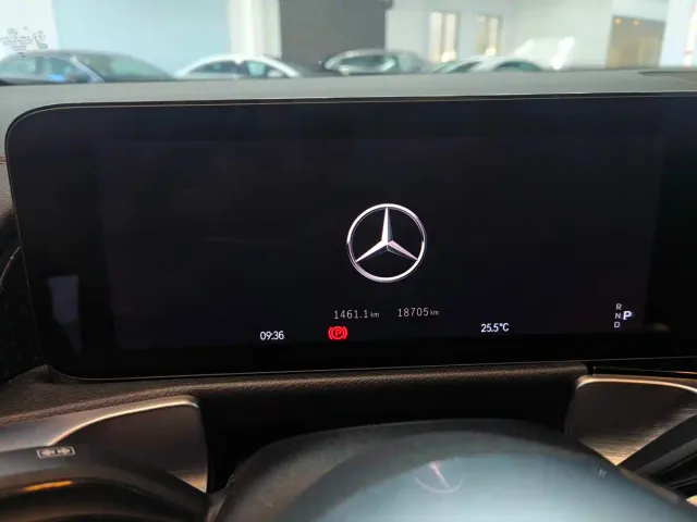 Mercedes-Benz GLB-Class — Фото автомобиля 9