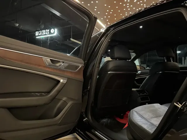 Audi Audi A6L 2023 45 TFSI quattro Premium Dynamic — Фото автомобиля 10