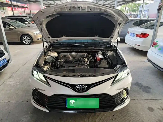 Toyota Camry — Фото автомобиля 19