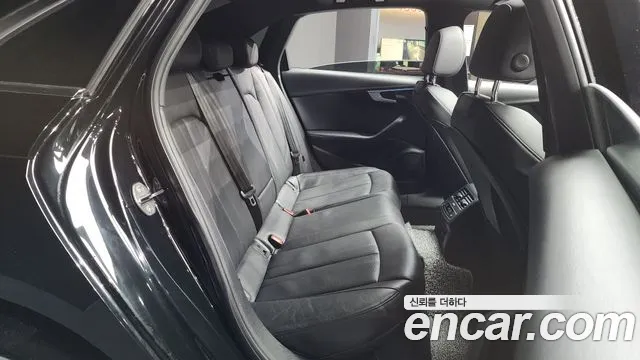 Audi A4 40 TDI quattro Premium — Фото автомобиля 12