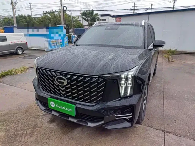 Фотография автомобиля — GAC Trumpchi GS8