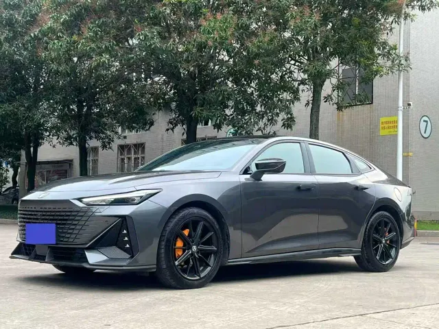 Фотография автомобиля — Changan UNI-V