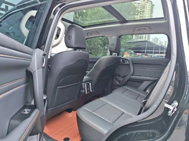 Haval Big Dog — Фото автомобиля 5