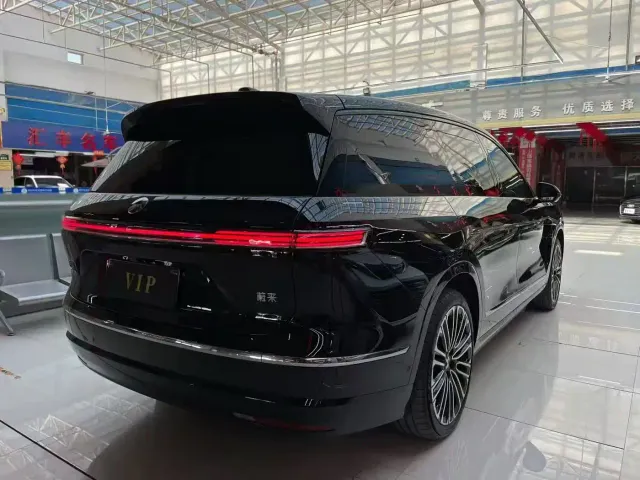 Nio ES8 — Фото автомобиля 2