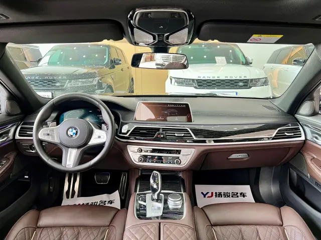 BMW 7 Series — Фото автомобиля 5