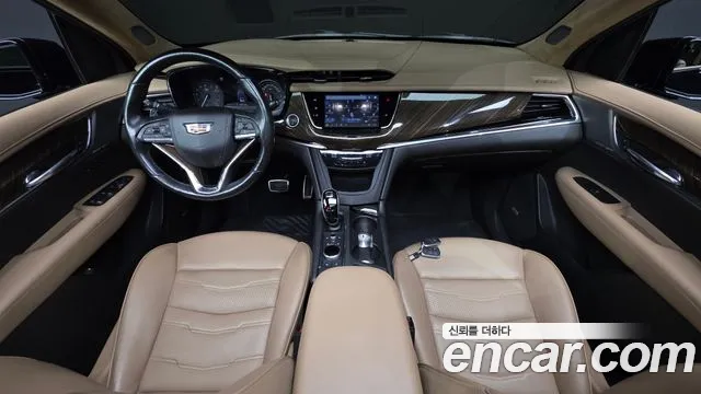 Cadillac XT6 — Фото автомобиля 7