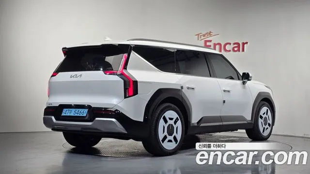 Фотография автомобиля — Kia EV9