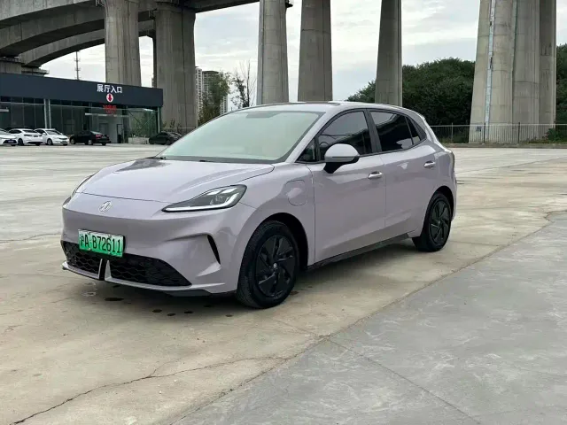 MG 4 EV — Фото автомобиля 3