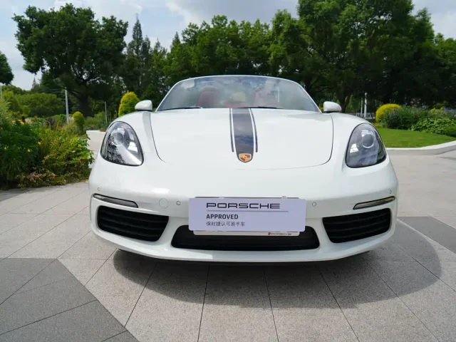 Porsche 718 — Фото автомобиля 2