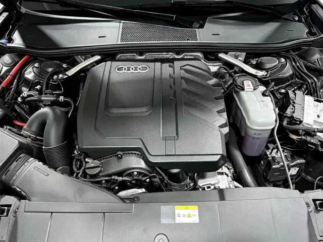 Audi A6L — Фото автомобиля 14