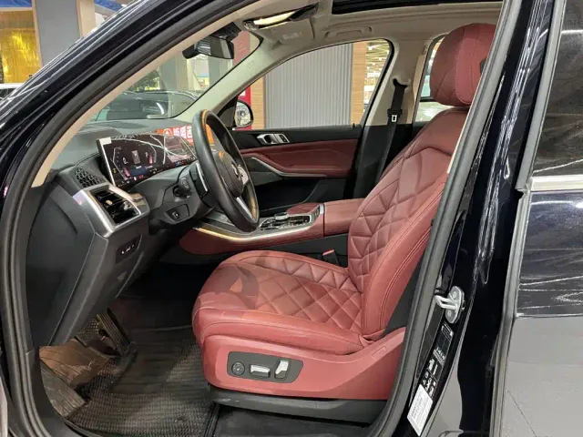 BMW X5 — Фото автомобиля 10