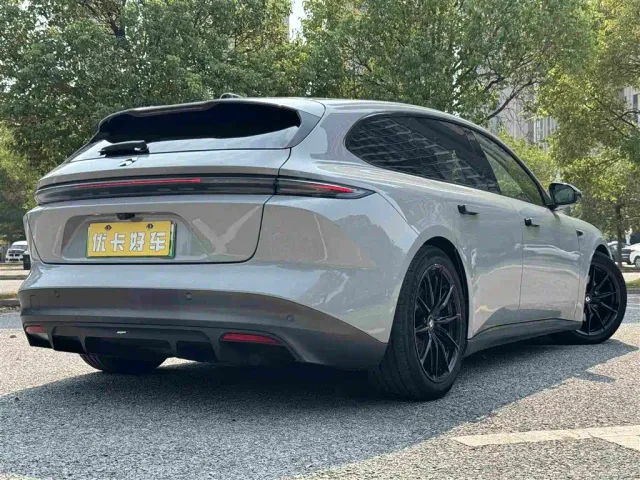 Nio ET5 Touring — Фото автомобиля 17