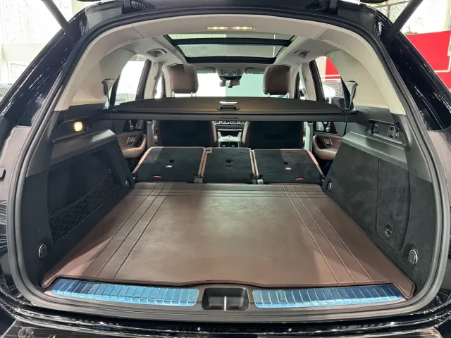 Mercedes-Benz GLE-Class — Фото автомобиля 20