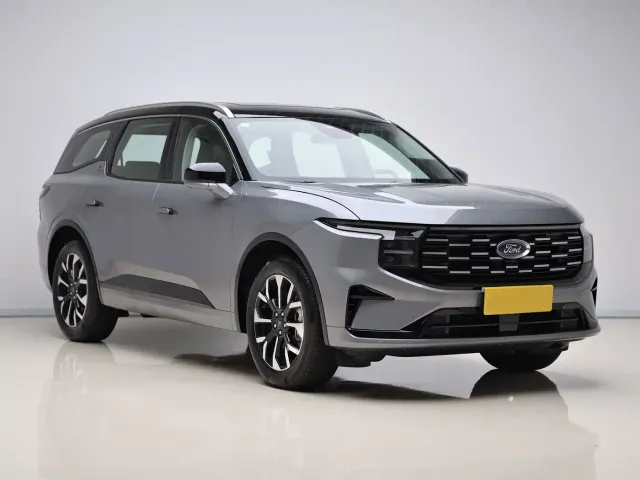 Ford Edge — Фото автомобиля 3