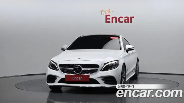 Mercedes-Benz C-Class — Фото автомобиля 3