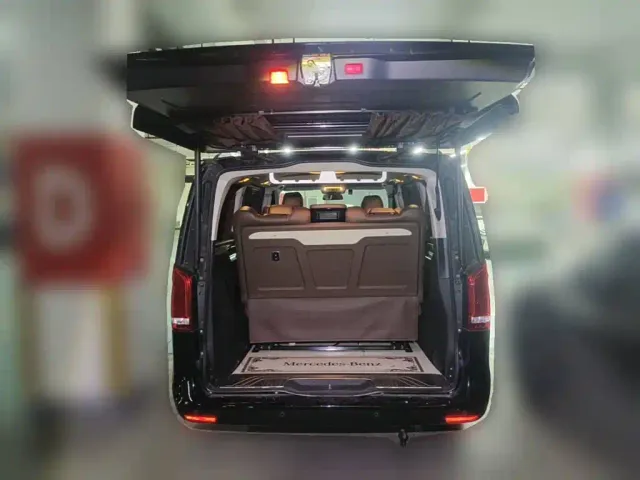 Mercedes-Benz V-Class — Фото автомобиля 5