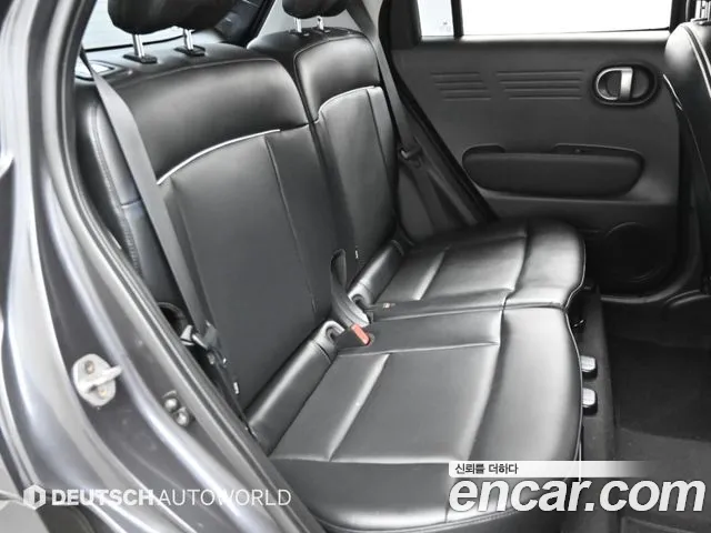 Hyundai Casper — Фото автомобиля 12