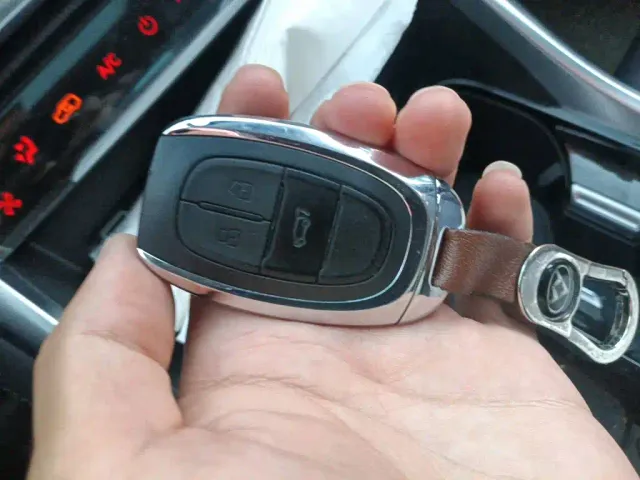 Maxus G50 — Фото автомобиля 11