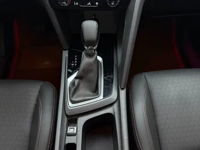 Chevrolet Orlando — Фото автомобиля 12
