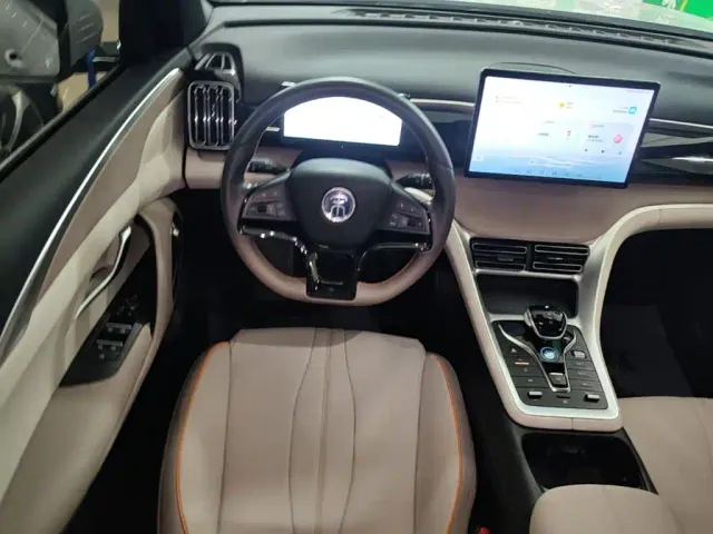 BYD Song Pro — Фото автомобиля 10