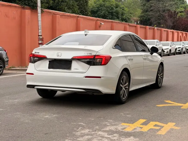 Honda Civic — Фото автомобиля 4