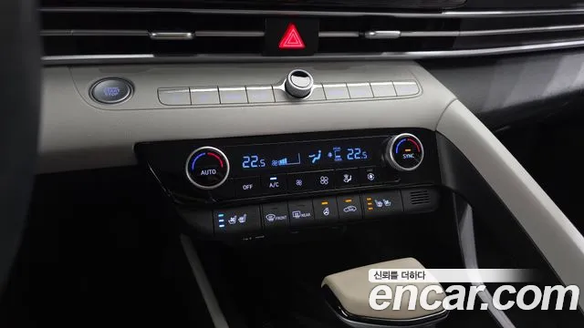 Hyundai Avante CN7 — Фото автомобиля 30