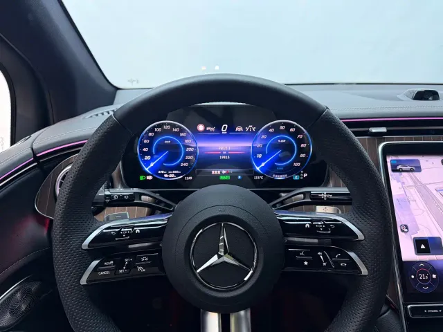 Mercedes-Benz EQE SUV — Фото автомобиля 7
