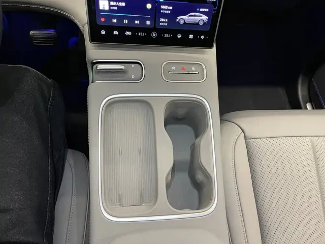Nio EC6 — Фото автомобиля 20