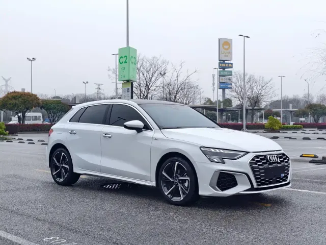Audi A3 — Фото автомобиля 3