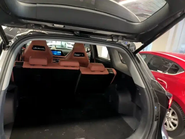 Changan CS75 Plus — Фото автомобиля 18