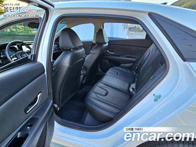 Hyundai Avante — Фото автомобиля 16