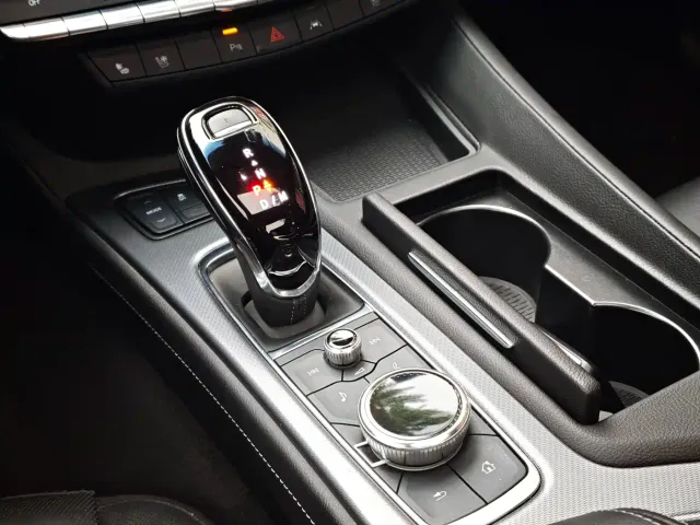Cadillac CT5 — Фото автомобиля 15