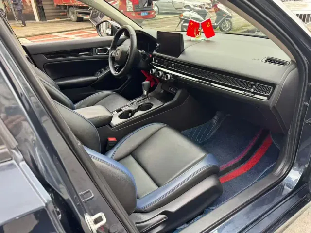 Honda Civic — Фото автомобиля 6