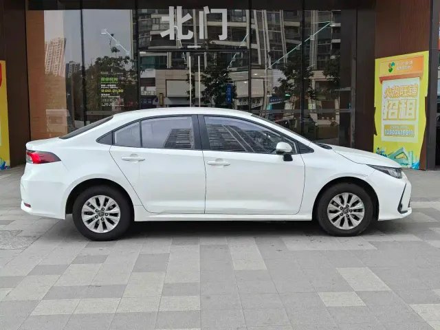 Toyota Corolla — Фото автомобиля 15