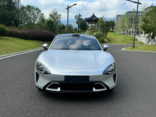 Xiaomi SU7 — Фото автомобиля 2