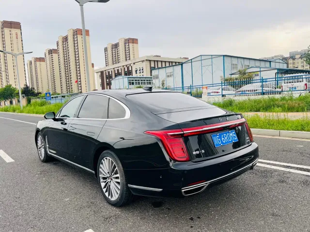 Hongqi H9 — Фото автомобиля 8