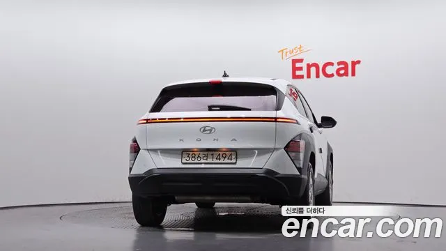 Hyundai Kona SX2 — Фото автомобиля 4