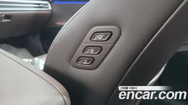 Hyundai Grandeur GN7 — Фото автомобиля 24