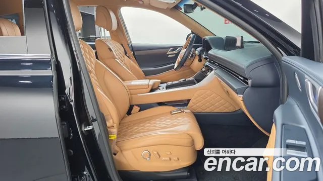 Genesis GV80 — Фото автомобиля 16