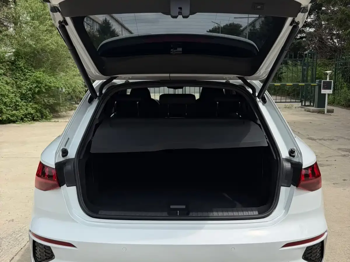 Audi Audi A3 2022 Sportback 35 TFSI Style Sport — Фото автомобиля 12