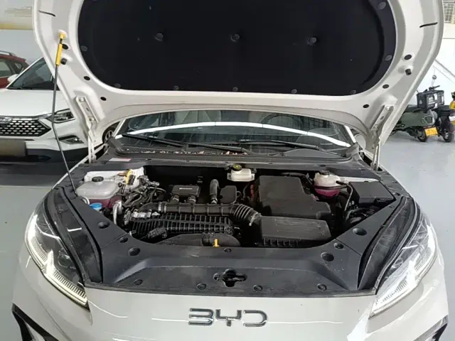 BYD Seal 06 — Фото автомобиля 19