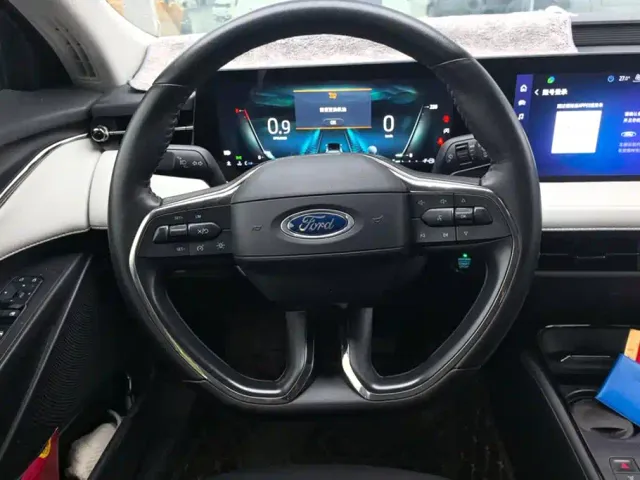 Ford Mondeo — Фото автомобиля 15