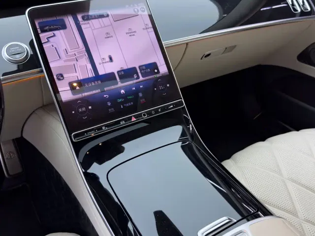 Mercedes-Benz Maybach S-Class — Фото автомобиля 22