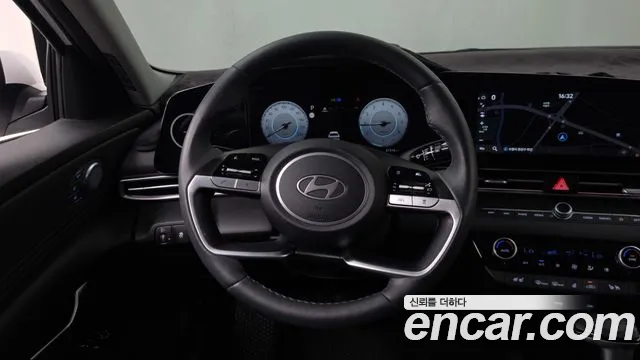 Hyundai AVANTE Новый Avante (CN7) — Фото автомобиля 13