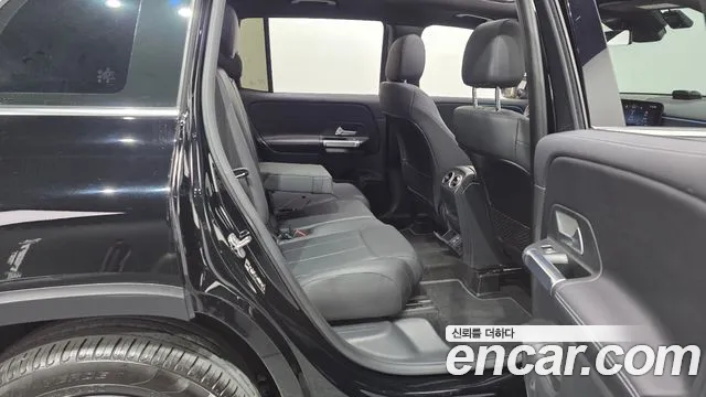 Mercedes-Benz GLB-Class — Фото автомобиля 17