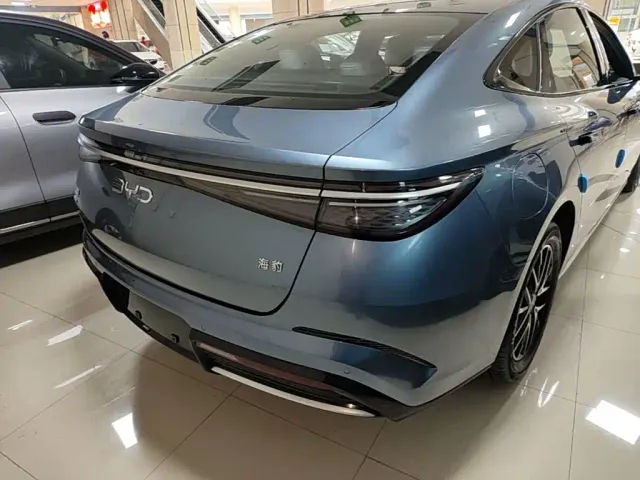 BYD Seal — Фото автомобиля 7