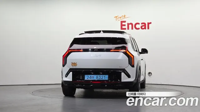 Kia EV3 — Фото автомобиля 4